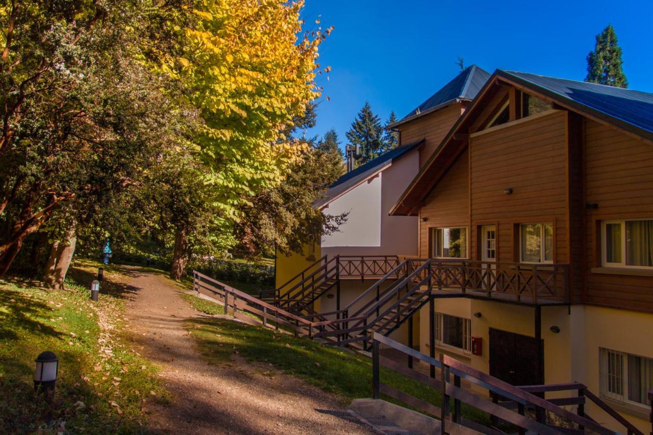 Huinid Bustillo Lodge